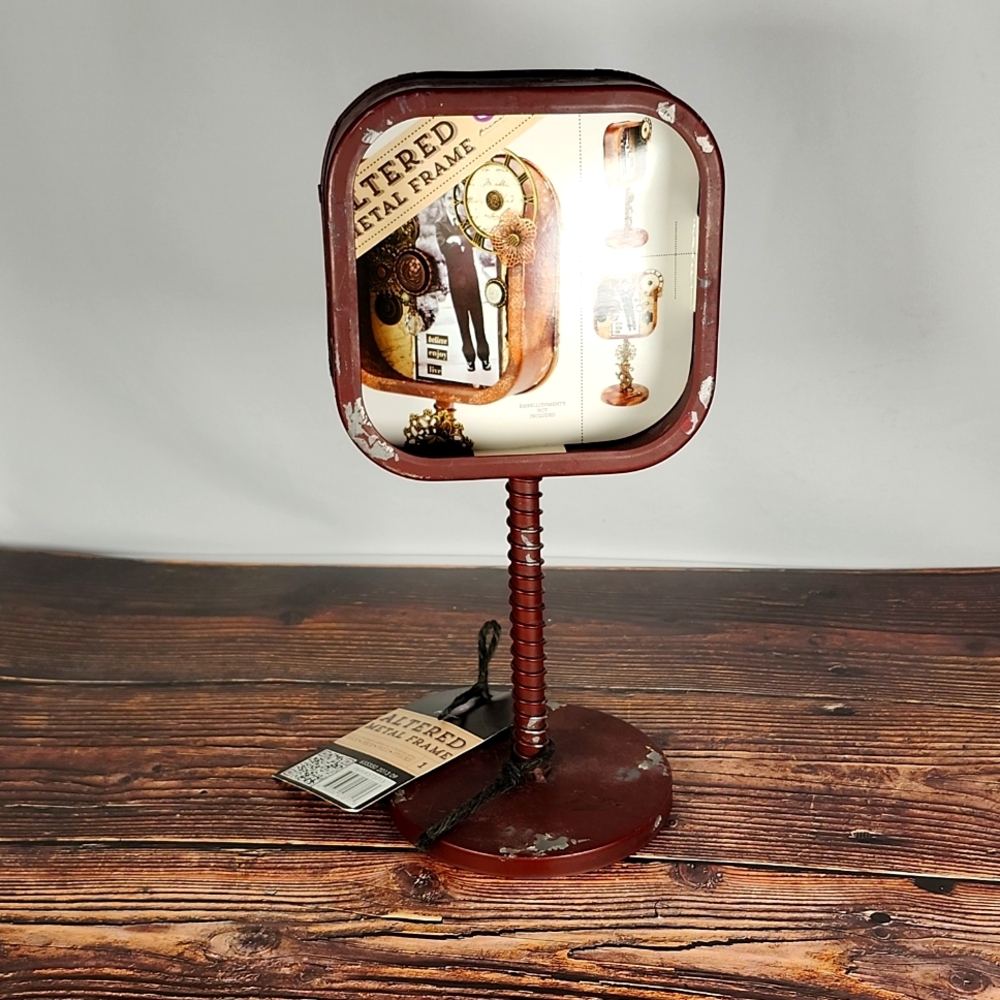Prima Marketing Altered Metal Frame) Distressed/Vintage - Mix Media